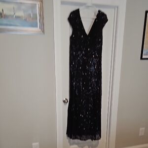 Elegant Black Sequin Maxi Dress